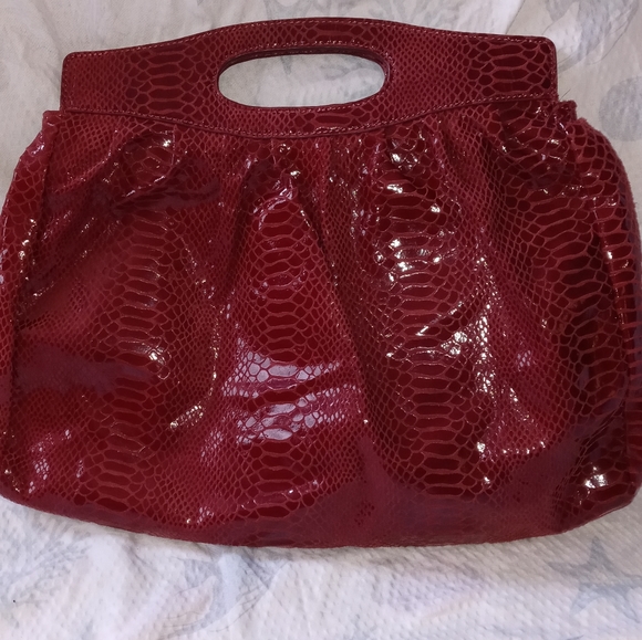 Perlina Studio genuine leather red reptile print cluthch - Picture 1 of 8